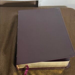 😄GOD'S WORD bible translation Green Key, Innovations in Christian Publishing.